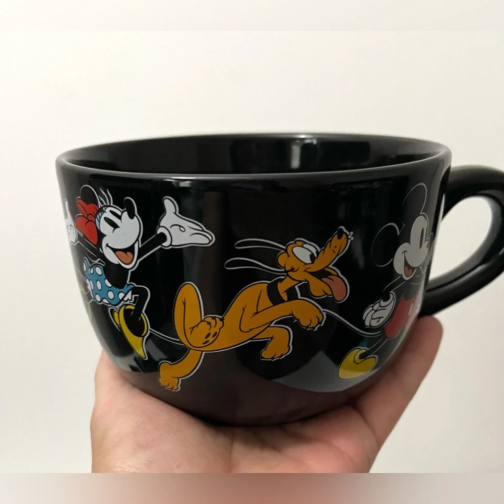 New DISNEY Characters Mickey Pluto Goofy Ceramic Mug Officially Licensed 20 oz